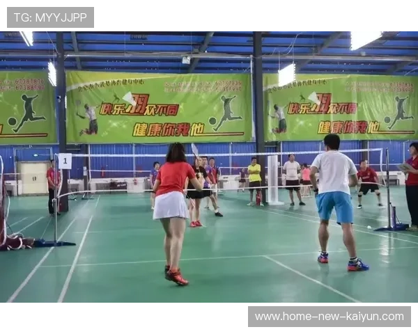 举重队与康复中心联合开展“退役运动员健康关怀”项目